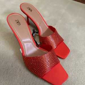 Zara Women's Vibrant Red Embellished Heels